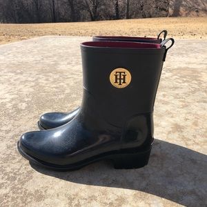 Women’s Tommy Hilfiger rain boots